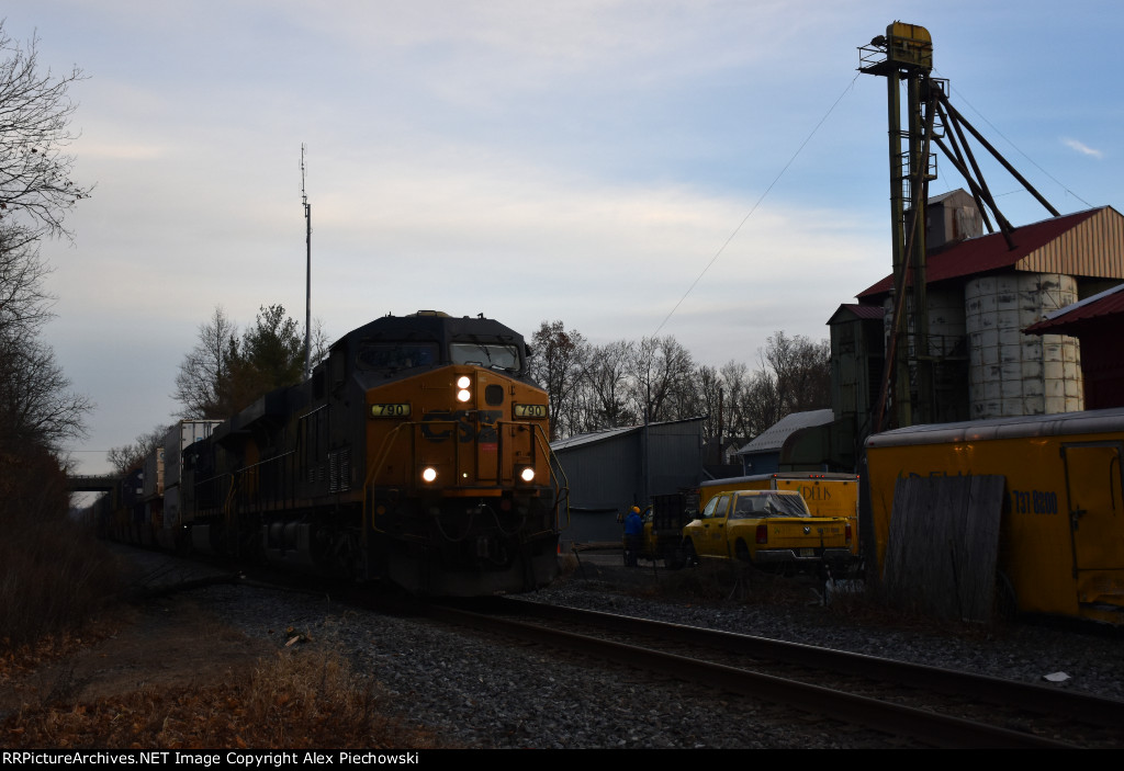 CSX 790